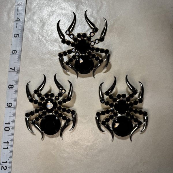 Clip Backs - Black Widow Button Earring Set